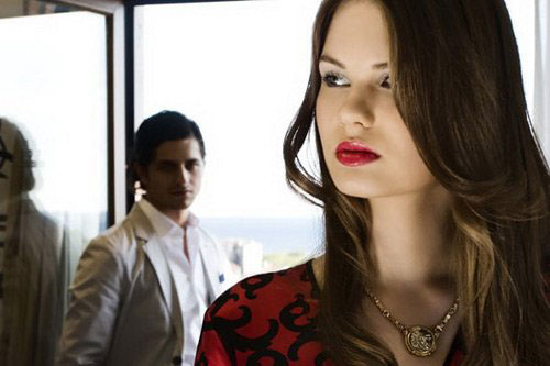 Vợ tôi ngoại tình và còn xỉ vả chồng yếu sinh lý