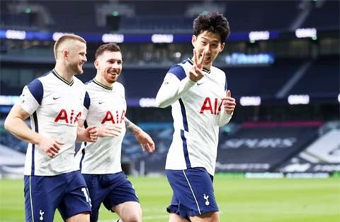Hình ảnh tươi mới của Tottenham ở trận đấu đầu tiên dưới quyền tướng trẻ Mason