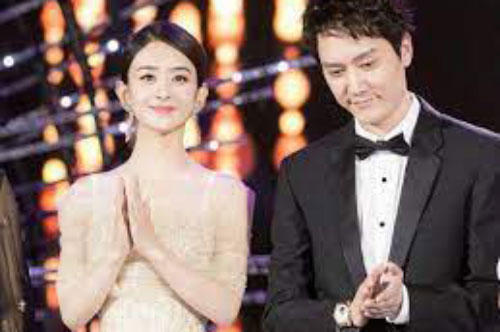 Tuyên bố ly hôn chỉ vỏn vẹn 13 chữ của Phùng Thiệu Phong