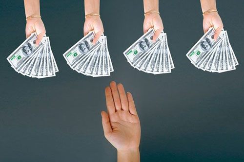 3 người tuyệt đối không nên vay nợ dù ở hoàn cảnh nào