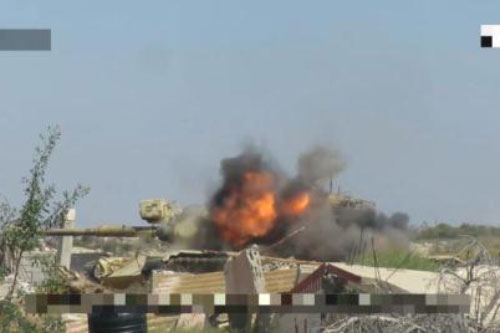 Tăng Mỹ sản xuất nổ tung bởi vũ khí Liên xô