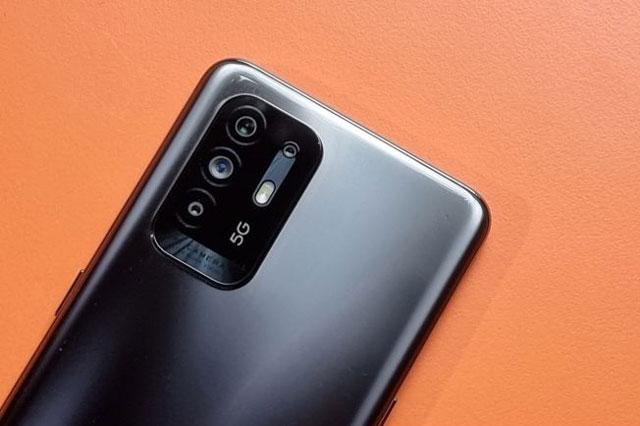 Smartphone 5G, RAM 8 GB, pin 4.310 mAh, sạc 50W, giá hơn 8 triệu đồng