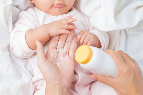 Mách bạn cách chọn phấn rôm cho trẻ