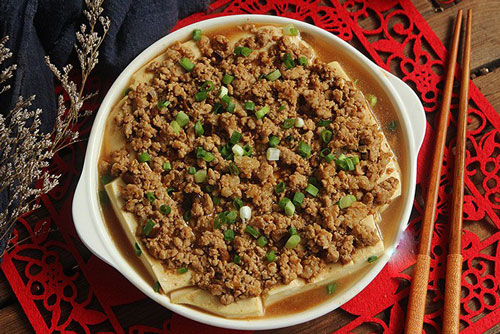 Chán ăn, vợ làm đậu phụ hấp thịt băm kiểu này chồng con ăn ngay lập tức