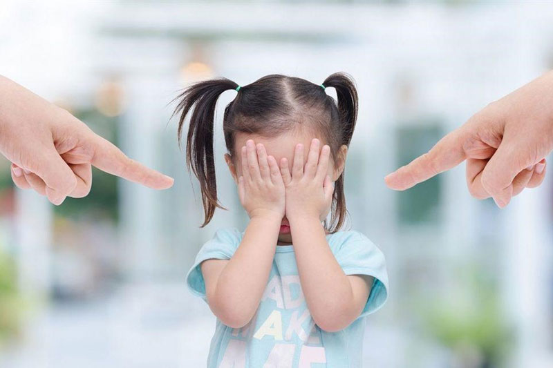 Hậu quả khôn lường từ những hình phạt sai lầm mà bố mẹ thường mắc khi nuôi dạy con