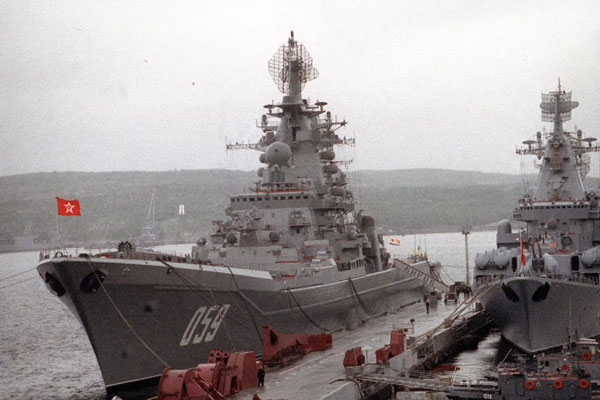 Hải quân Nga khai tử hàng hoạt siêu chiến hạm và tàu ngầm nguyên tử