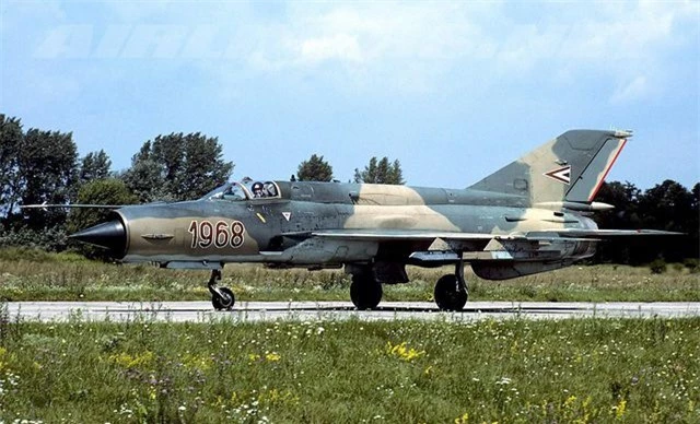 Việt Nam từng biên chế phiên bản MiG-21Bis mạnh ngang F-16-18