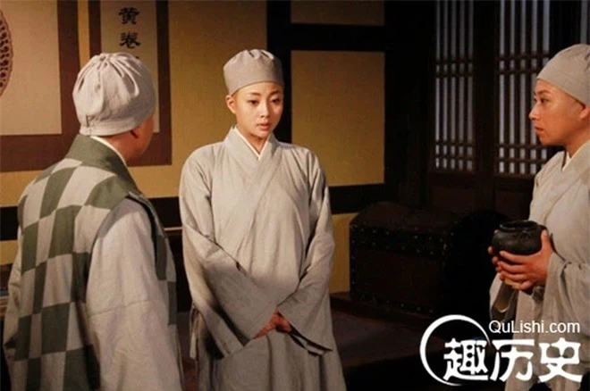 Vừa cướp ngai vài từ tay cháu trai, hoàng đế Minh triều Chu Đệ đã ra tay tàn độc với ni cô, cho bắt hàng vạn người vào kinh thành để giày vò hành hạ, vì sao? - Ảnh 6. Vừa cướp ngai vài từ tay cháu trai, hoàng đế Minh triều Chu Đệ đã ra tay tàn độc với ni cô, cho bắt hàng vạn người vào kinh thành để giày vò hành hạ, vì sao? - Ảnh 6.