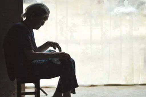 Cay mắt trước lá thư tuyệt mệnh của mẹ già 80 tuổi: 'Tôi hối hận vì đẻ 4 đứa con trai'