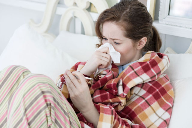 Chữa cảm lạnh bằng cách dùng mật ong bạn đã biết