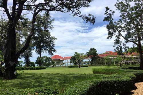 Cận cảnh cung điện mùa hè Mrigadayavan, nơi nghỉ mát của Hoàng tộc Thái Lan