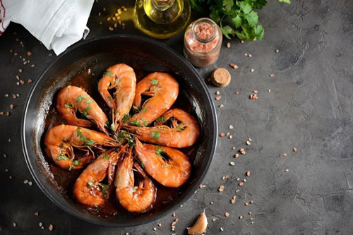 Mẹo làm tôm rang me đậm đà đưa cơm