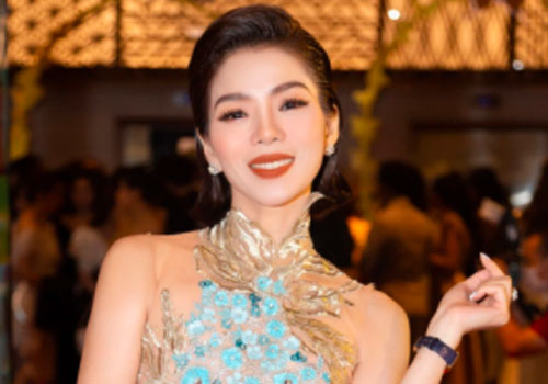 Lệ Quyên khoe nhan sắc đỉnh cao tuổi 40, nhắc chuyện đau khổ sau cuộc hôn nhân đổ vỡ