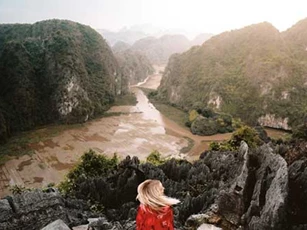 Hang Múa - Ninh Bình: Điểm check-in hút giới trẻ trong và ngoài nước