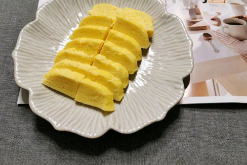 Món trứng hấp sữa chua làm trong nháy mắt, dụ bé ăn đủ các chất dinh dưỡng