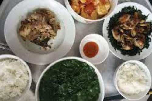 Bị chê mâm cơm "nhìn đã muốn đổ đi", vợ lạnh lùng dằn mặt chồng bằng câu tuyên bố "quá chất"