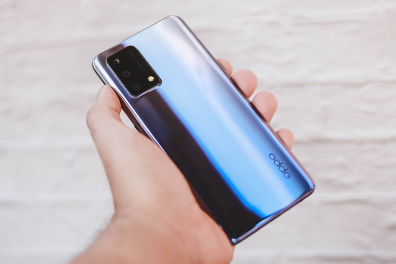 Oppo A74 4G với RAM 8 GB, pin 5.000 mAh, sạc 33W, giá 6,69 triệu đồng tại Việt Nam