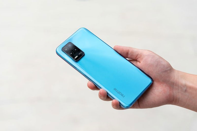 Smartphone 5G cấu hình tốt, pin ‘khủng’, màn hình 90Hz và mức giá rẻ đến khó tin