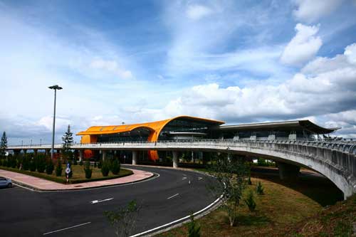 Nhà ga hàng không ở Đà Lạt như bông hoa rực rỡ trên cao nguyên