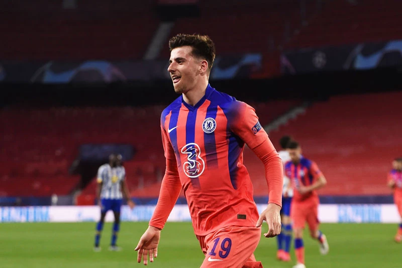 Tiền đạo: Mason Mount (Chelsea).