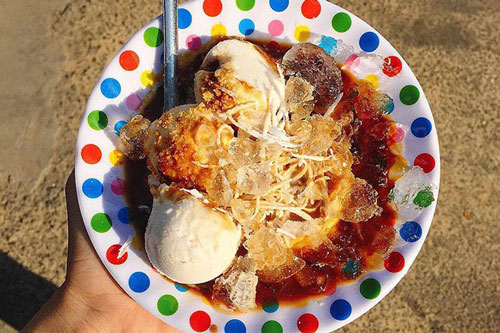 Vi vu Quy Nhơn nếm thử loạt đồ ăn vặt siêu ngon - bổ - rẻ