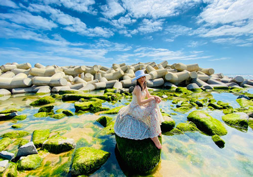 Mùa rêu xanh ở Phú Yên đẹp nhất vào tháng mấy?