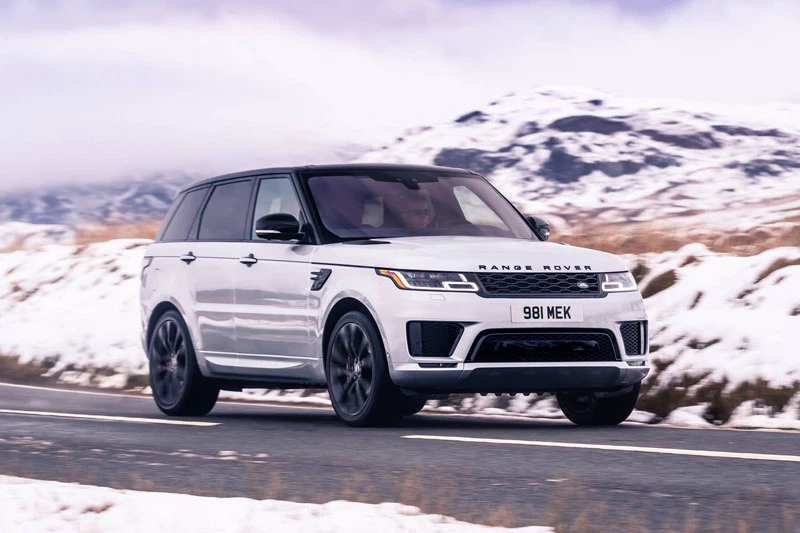 8. Land Rover Range Rover Sport 2021 (giá khởi điểm: 130.000 USD).