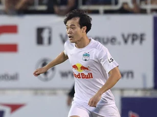 Văn Toàn: ‘Cầu thủ HAGL đau đáu câu hỏi bao giờ mới vô địch V.League?’