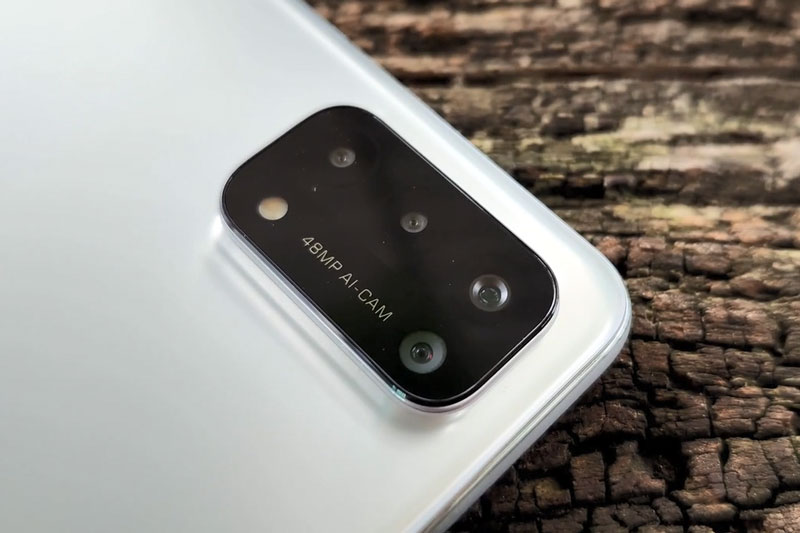 Smartphone 5G, RAM 6 GB, 4 camera sau, màn hình 90Hz, pin 5.000 mAh, giá hấp dẫn