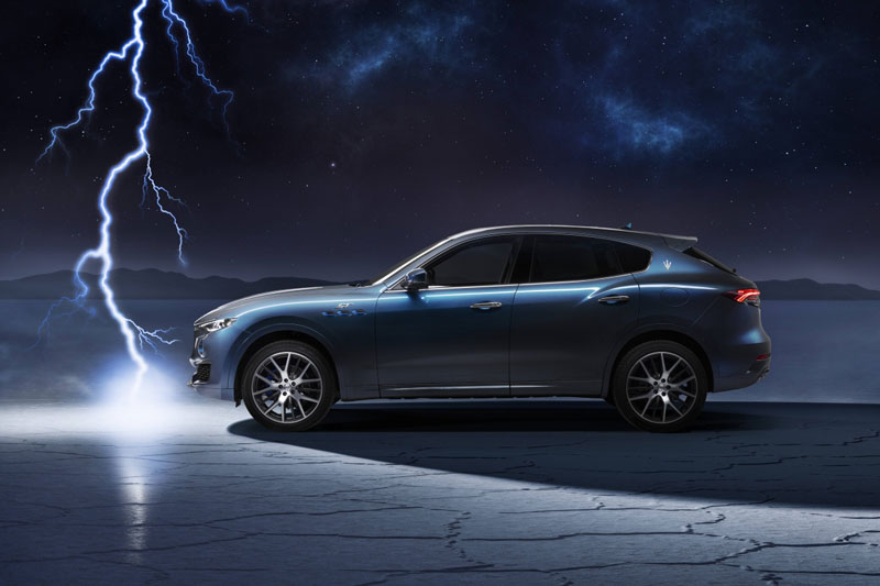 Ngắm Maserati Levante Hybrid, công suất hơn 300 mã lực 