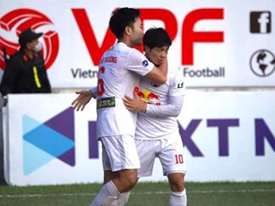 KẾT QUẢ Thanh Hóa 1-2 HAGL: Nối dài mạch thắng
