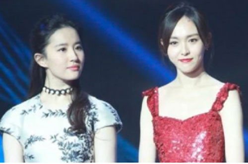 Mang danh "thần tiên tỷ tỷ" nhưng Lưu Diệc Phi vẫn lép vế khi chung khung hình với Đường Yên chỉ vì "đô con"