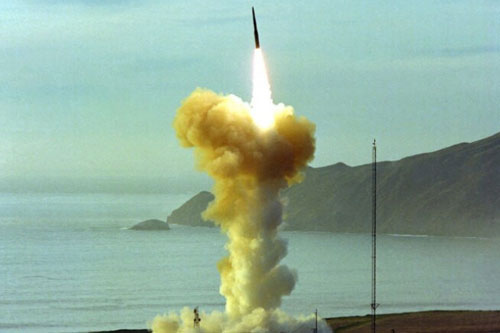 Mỹ sử dụng máy bay ném bom để thay thế ICBM hạt nhân?