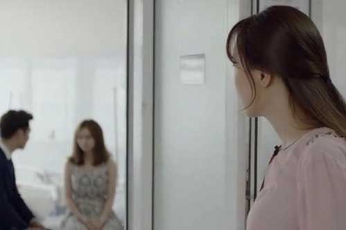 Tìm thấy số tiền bị mất trong túi của người giúp việc, cô vợ trẻ choáng váng khi phát hiện ra toàn bộ chân tướng sự việc