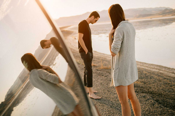 Trước ngày cưới nửa tháng, người yêu cũ năn nỉ quay lại