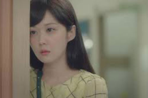 Trước khi cưới, bố tôi bắt chị gái phải giữ một bí mật lớn nhưng chị không nghe, để rồi cưới chưa được 24h đã bị nhà chồng trả về