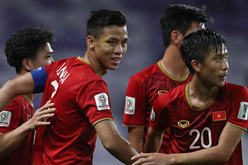 Đội tuyển Việt Nam được đá 2 trận trên sân may mắn tại UAE