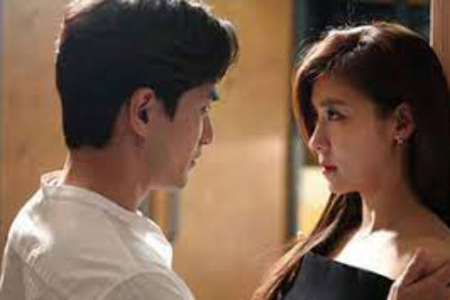 Chồng đặt vé cho vợ du lịch nhưng đến "phút 90", tôi bỗng bàng hoàng phát hiện âm mưu thâm hiểm