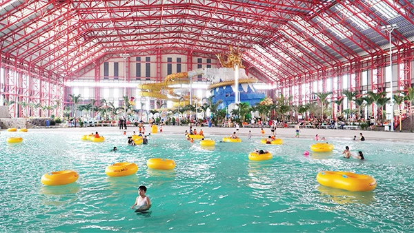 Tổ hợp “Công viên nước bốn mùa Mikazuki Water Park 365”