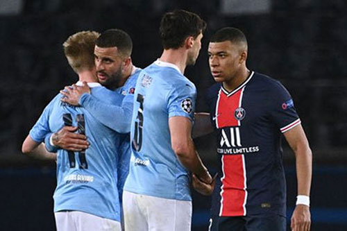 Mbappe bị chế giễu về dòng tweet 'giải đấu nông dân'