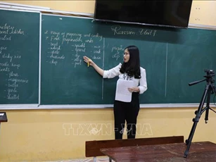Các trường ở Hà Nội lên phương án sẵn sàng dạy học trực tuyến