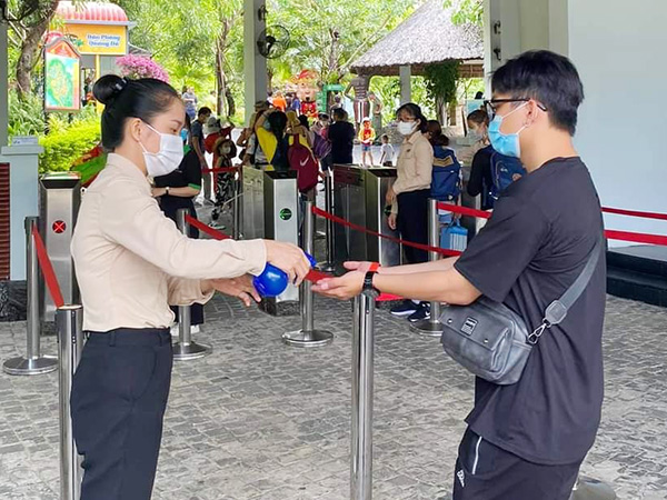 Chùm ảnh du lịch Đà Nẵng đảm bảo an toàn phòng chống dịch trong dịp lễ 30/4 - 1/5 