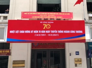 Quản lý thị trường song hành cùng bước phát triển của ngành Công Thương