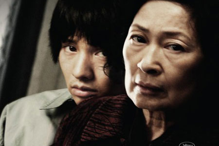 4 bộ phim Hàn Quốc đẫm nước mắt về tình mẫu tử đáng xem trong Ngày của mẹ