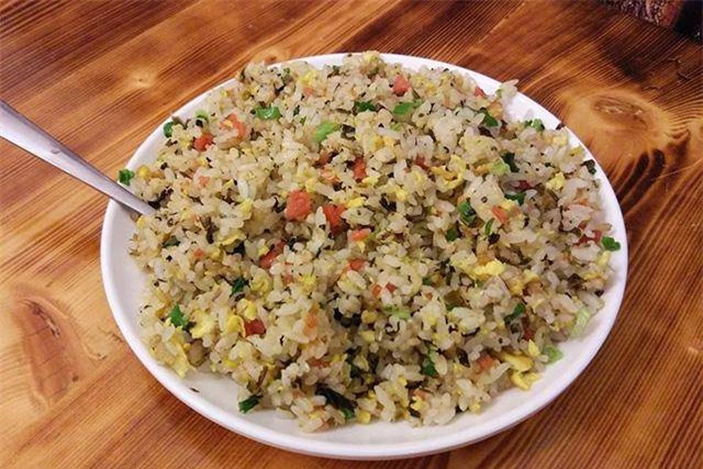 4 món ăn sáng tưởng chất lượng lại khiến trẻ càng ăn càng còi cọc