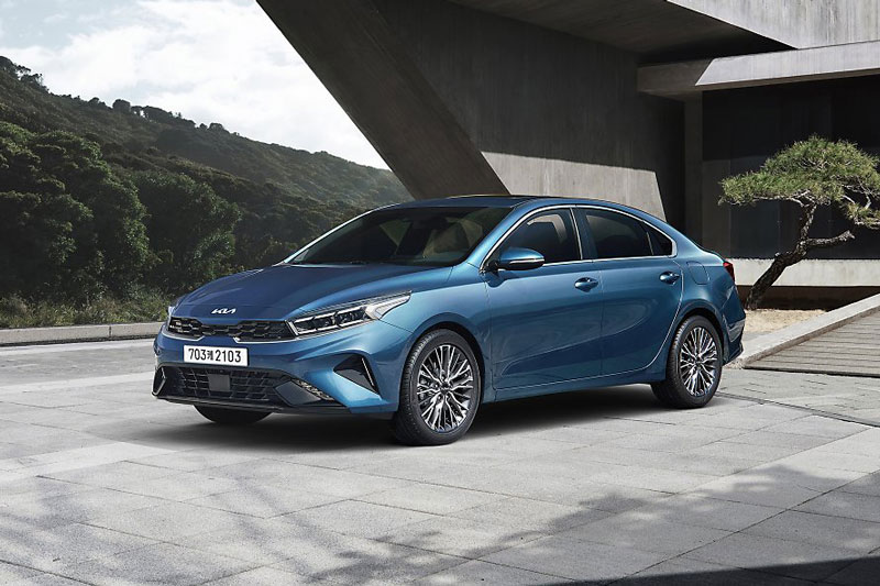 Cận cảnh Kia Cerato 2022 vừa ra mắt với giá khởi điểm gần 360 triệu đồng