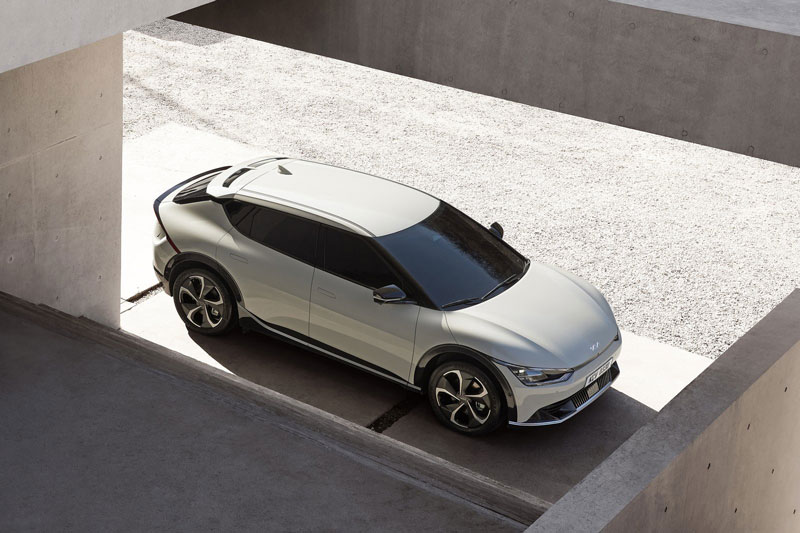 Chi tiết xe điện đầu tiên của hãng Kia, giá khởi điểm hơn 1,3 tỷ đồng