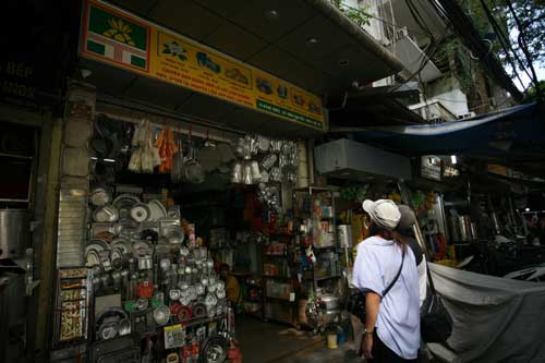 Dạo phố nghề Hàng Thiếc, Hà Nội