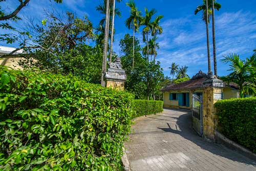 Về xứ Huế thăm những phủ đệ uy nghi