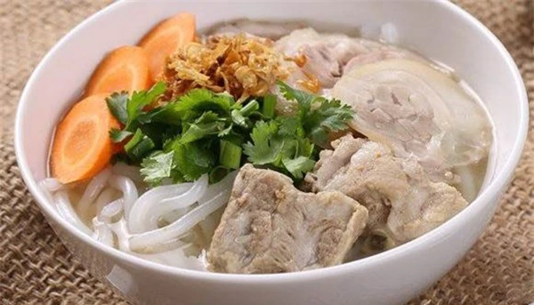 banh canh suon heo 1